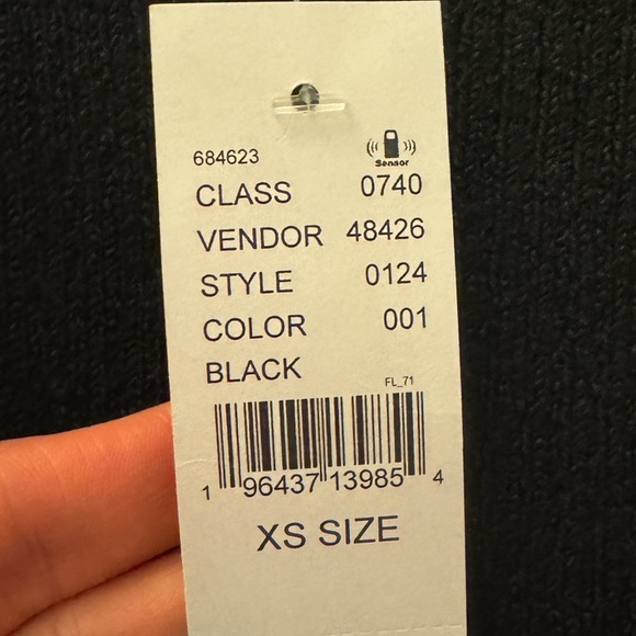 Knit Tank Top - Picture 7 of 7